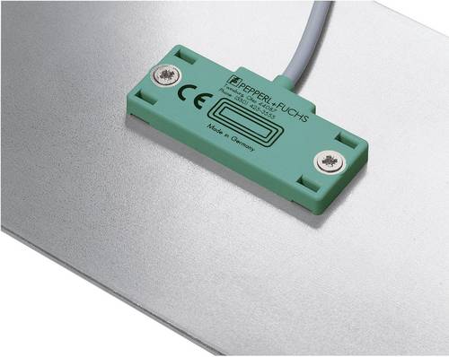 Pepperl+Fuchs Näherungsschalter Kapazitiv CBN5-F46-E2 051974 50 x 20mm nicht bündig PNP