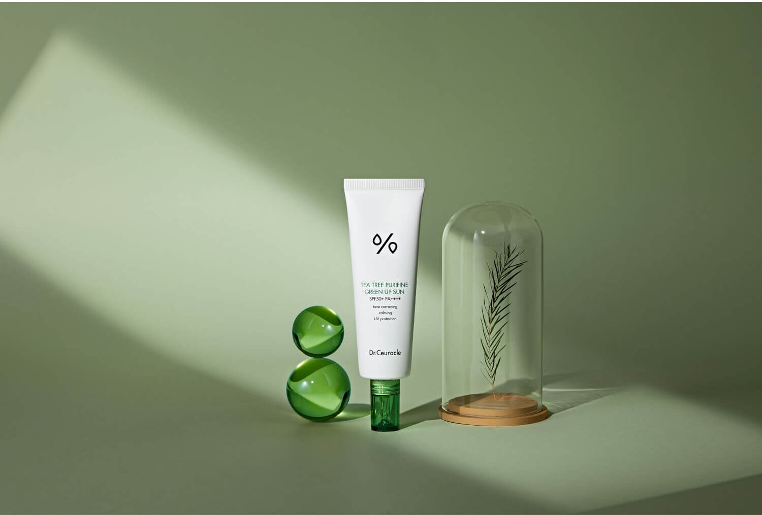 DR. CEURACLE Tea Tree Purifine Green Up Sun SPF50 50ml