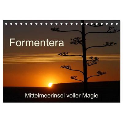 Formentera - Mittelmeerinsel voller Magie (Tischkalender 2026 DIN A5 quer), CALVENDO Monatskalender