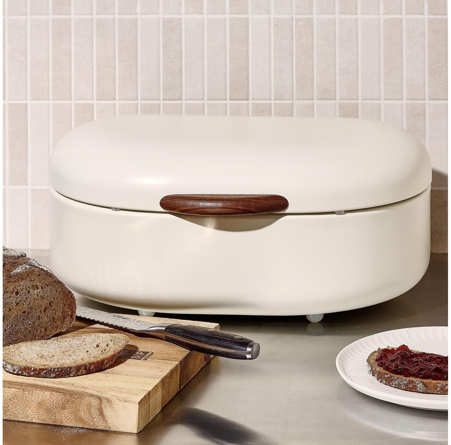 Brotkasten SALT AND PEPPER "Salt & Pepper Brotkasten Crust Big 2 40 x 29 x 19.5 cm", weiss (beige), B:29cm H:19,5cm, Lebensmittelaufbewahrungsbehälter, Brotkasten beige B/H/L: 29cm x 19,5cm