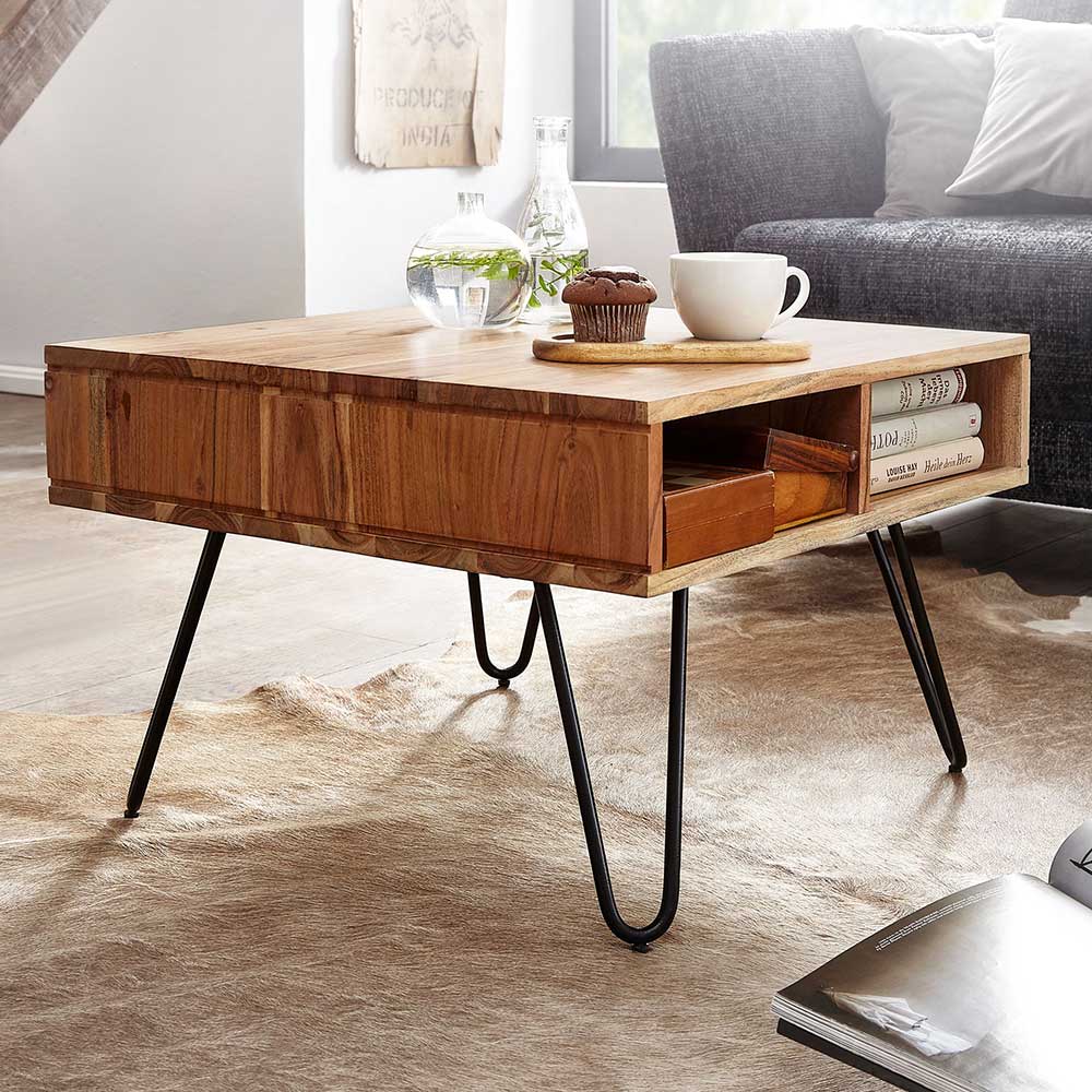 Pharao24.de Couchtisch mit Hairpin Gestell aus Akazie Massivholz Metall