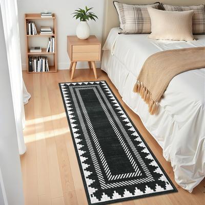 Garvee Graphic Modern Border Geometric Area Rug