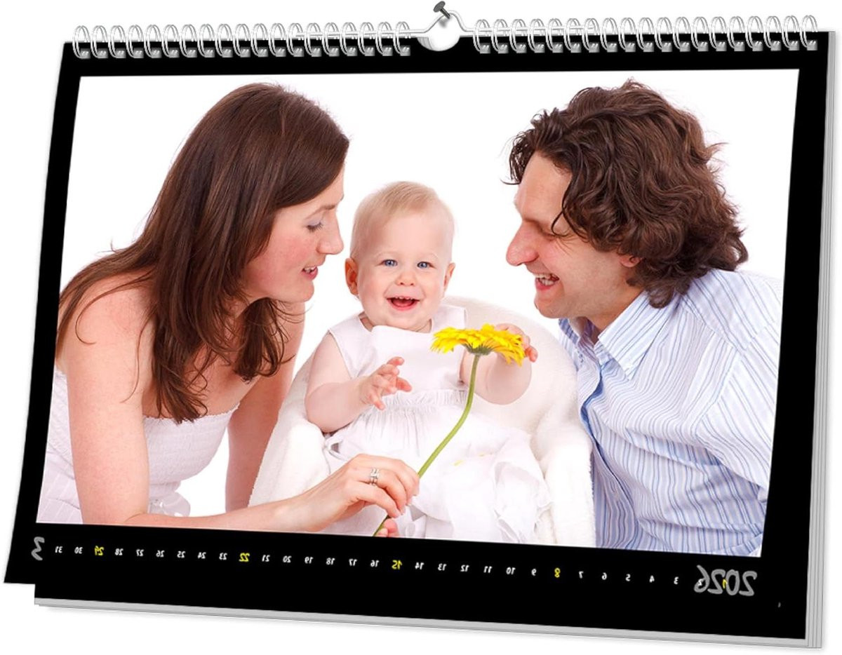 Persoonlijke wandkalender met eigen foto's - A4 formaat - Meerdere kleuren