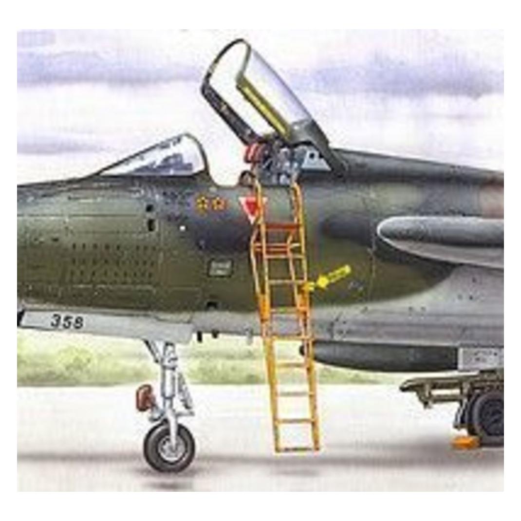 Plus Model Ladder F-105 (AL4039)
