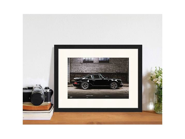 Tableau déco Porsche 911 Cadre : hêtre massif verni Revêtement : plexiglas Noir 43 x 33cm