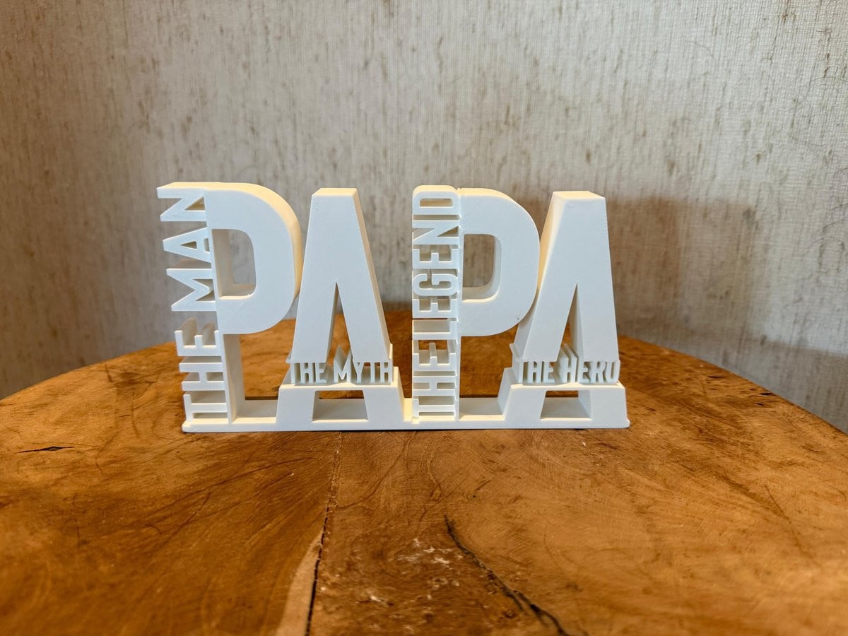 Vaderdag decoratie PAPA: The Man, The Myth, The Legend, The Hero tafeldecoratie voor volwassenen