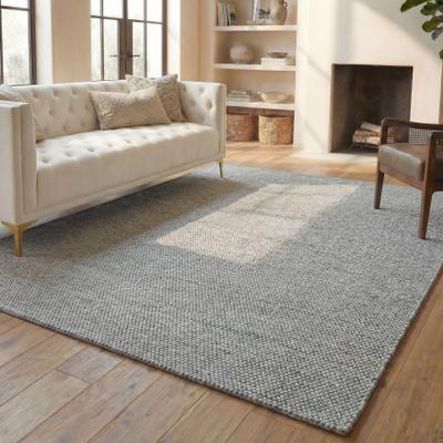 SAFAVIEH Handmade Natura Refiqe Wool Rug