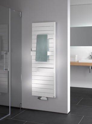 Kermi Badheizkörper Tabeo 1757x750x101 mm, Glanzsilber Metallic, TBN10180075WMXK TBN10180075WMXK