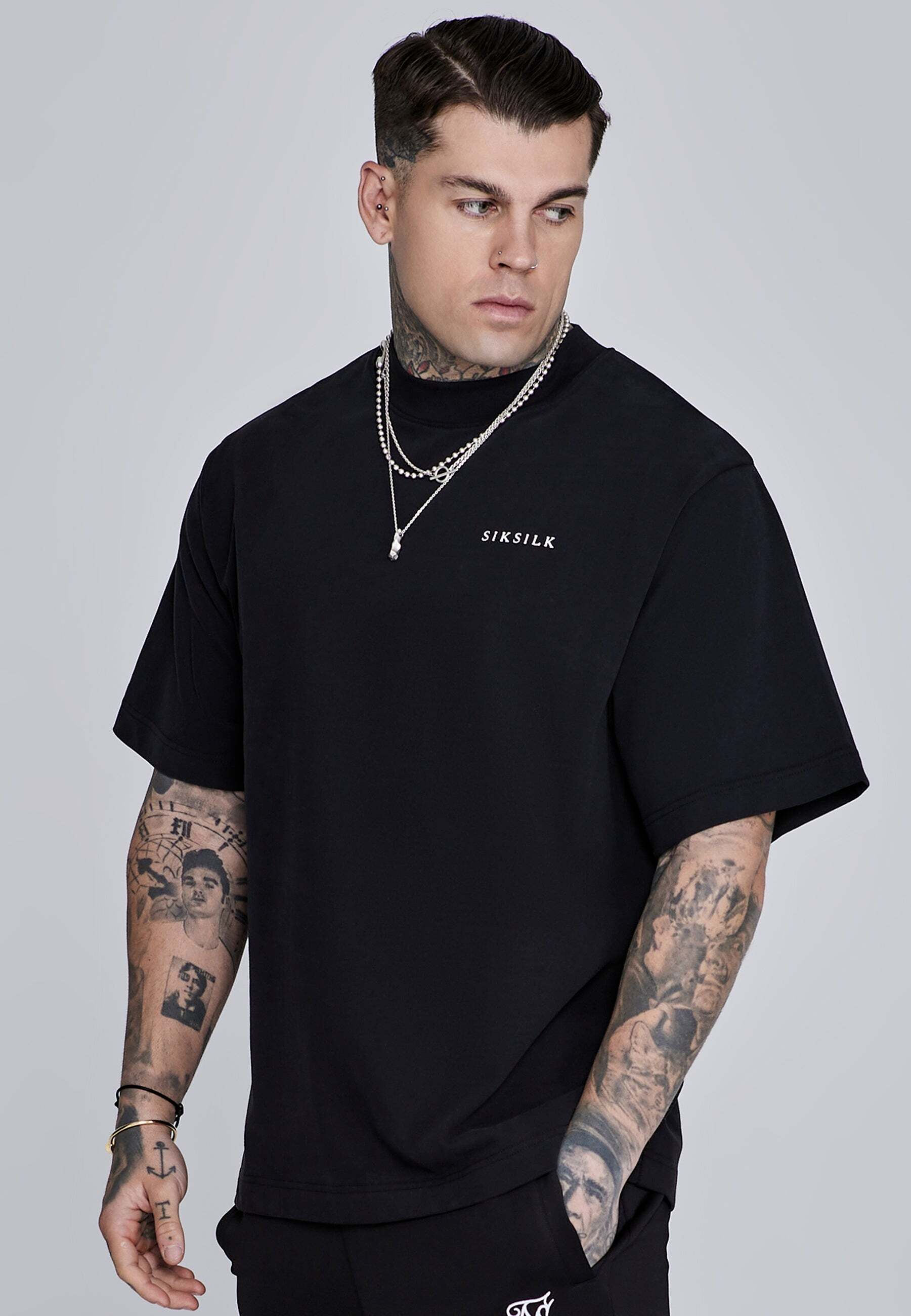 T-Shirt SIKSILK "Siksilk T-Shirt Graphic T-Shirt", Herren, Gr. M, schwarz, Obermaterial: 100% Baumwolle CO., Shirts T-Shirt schwarz M