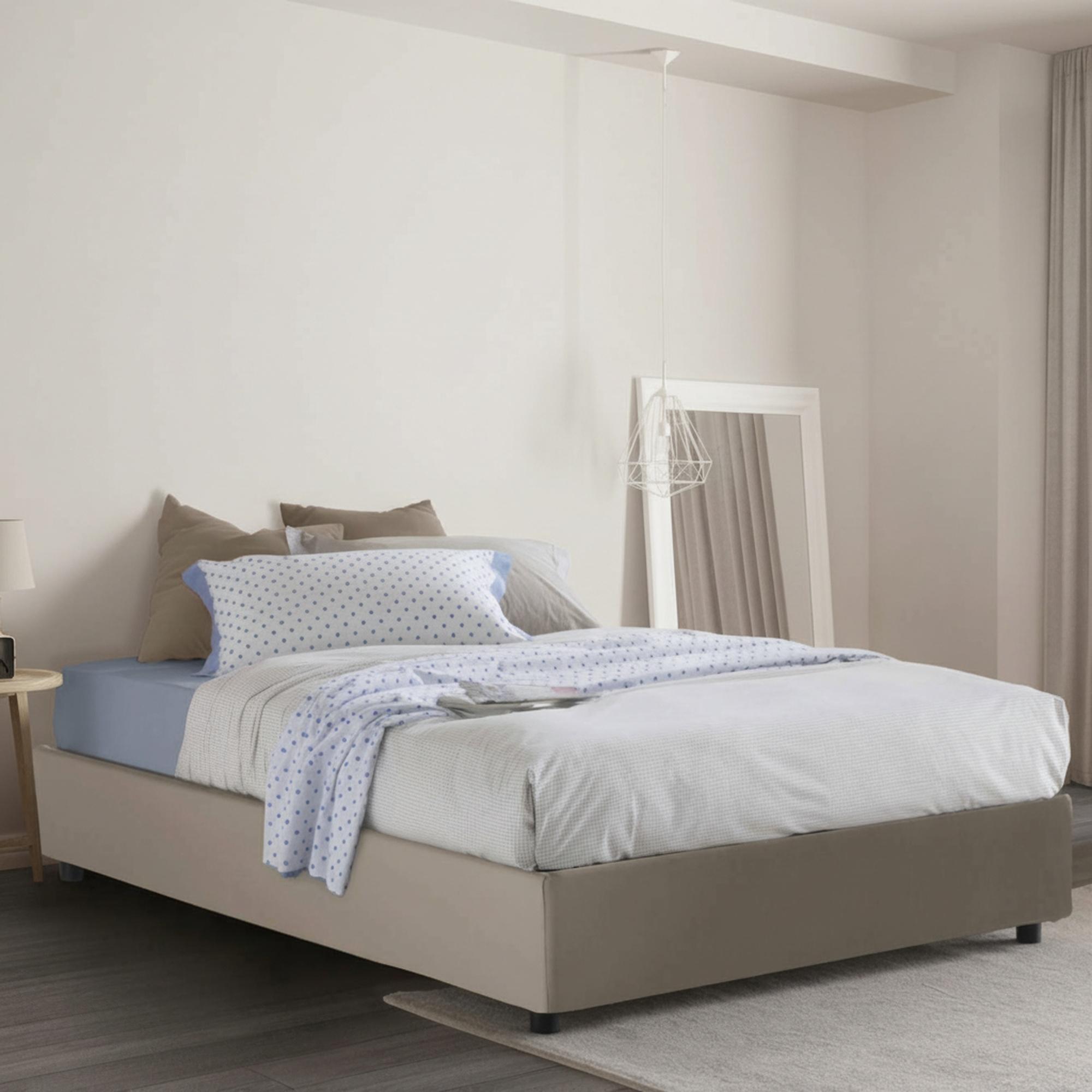 Quadratisches und halbes Bett Matilde, Containerbett mit Kunstlederbezug, 100% Italy, Frontöffnung, passend für Matratze Cm 120x190, Turteltaube