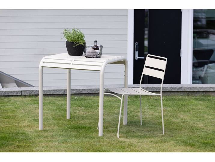 Gartentisch Tehani - leichter, beiger Cafétisch aus Aluminium - Beige - Luxusbetten24