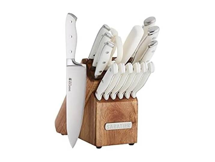 Sabatier 15-teiliges geschmiedetes Dreifachnietmesser-Set, Küchenmesser aus Edelstahl, rasiermesserscharfes Messerset mit Akazienholzblock, weiße Griffe