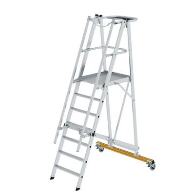 PROREGAL Plattformleiter klappbar und fahrbar | 7 Stufen | inkl. beidseitigem Handlauf | Aluminium | nivello Leiterschuhe