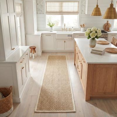 SAFAVIEH Natural Fiber Marina Basketweave Seagrass Rug