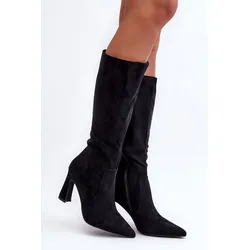 Stiefel mit Absätzen Model 184041