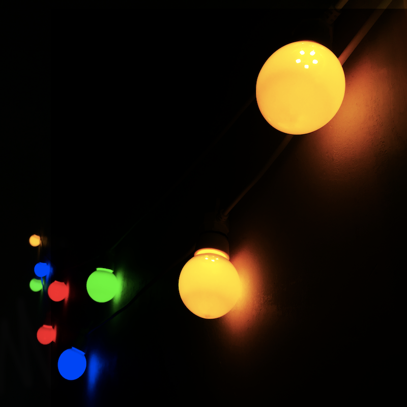 Optonica Guirlande Guinguette LED 8M 10pcs 3W IP65 Multicolore - Câble Blanc