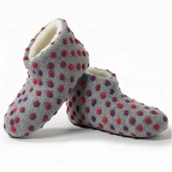 NYVI Bettschuhe IamFlauschi – Kuschelig Warme Hausschuhe aus 100% Reiner Schafwolle Größe:44 / 45;Farbe:Cozy Silber