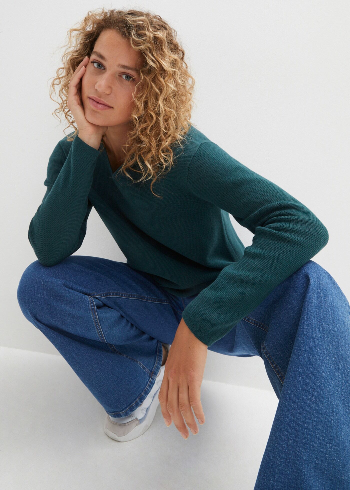 Strickpullover BONPRIX "Milano Rib Pullover mit V-Ausschnitt", Damen, Gr. 36/38 (S), blau (pfeffergrün), Milano Rib;Strick, Obermaterial: 50% Baumwolle, 50% Polyacryl, unifarben, bequem hüftbedeckend, V-Ausschnitt, Strickkante, Pullover Strickpullover, au