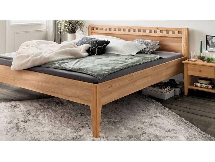 Doppelbett 'Modesto' 200x200cm Kernbuche geölt