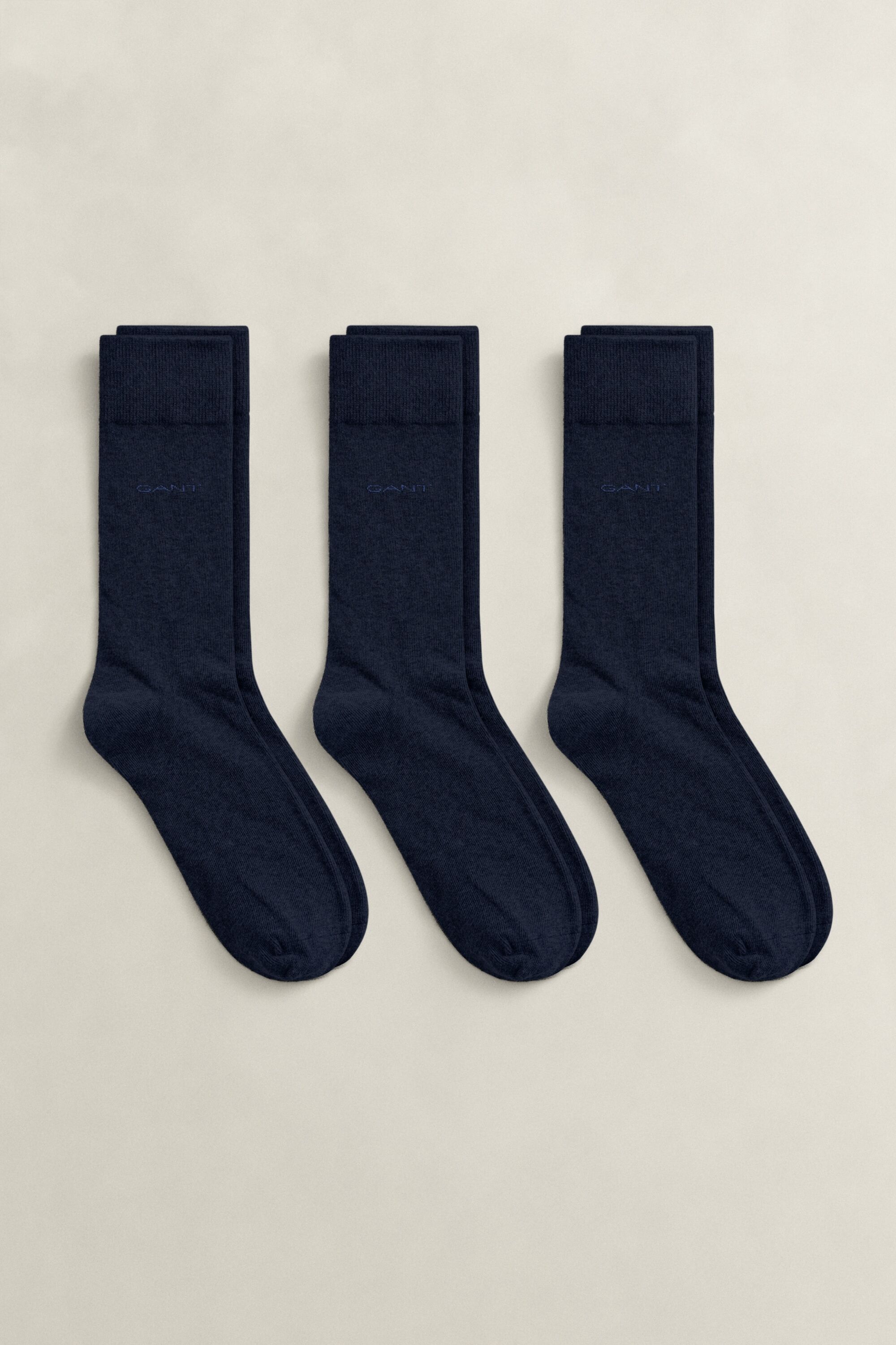 Basicsocken GANT "SOFT COTTON SOCKS 3-PACK", Herren, Gr. 43-44, blau (marine), Baumwollmischung, unifarben, elastisch, Socken Basicsocken, mit Logodruck am Knöchel