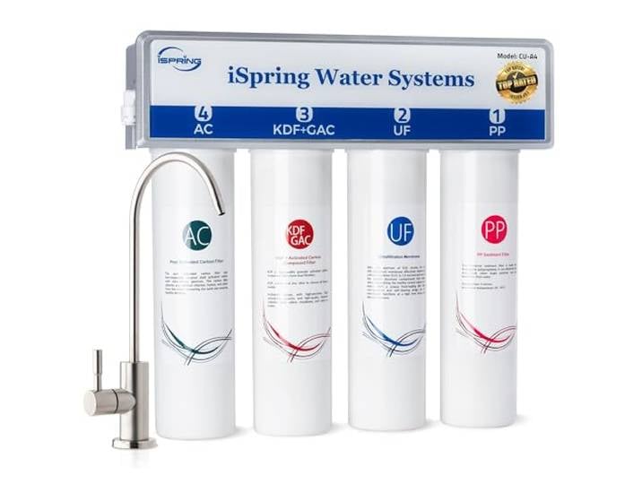 iSpring CU-A4 4-stufiges Untertisch-Wasserfiltersystem, Ultra-Filtration Tanklos, Hohe Kapazität, Entfernt 99,99% Verunreinigungen, schneller Filterwechsel mit Chrom-Armatur, weiß