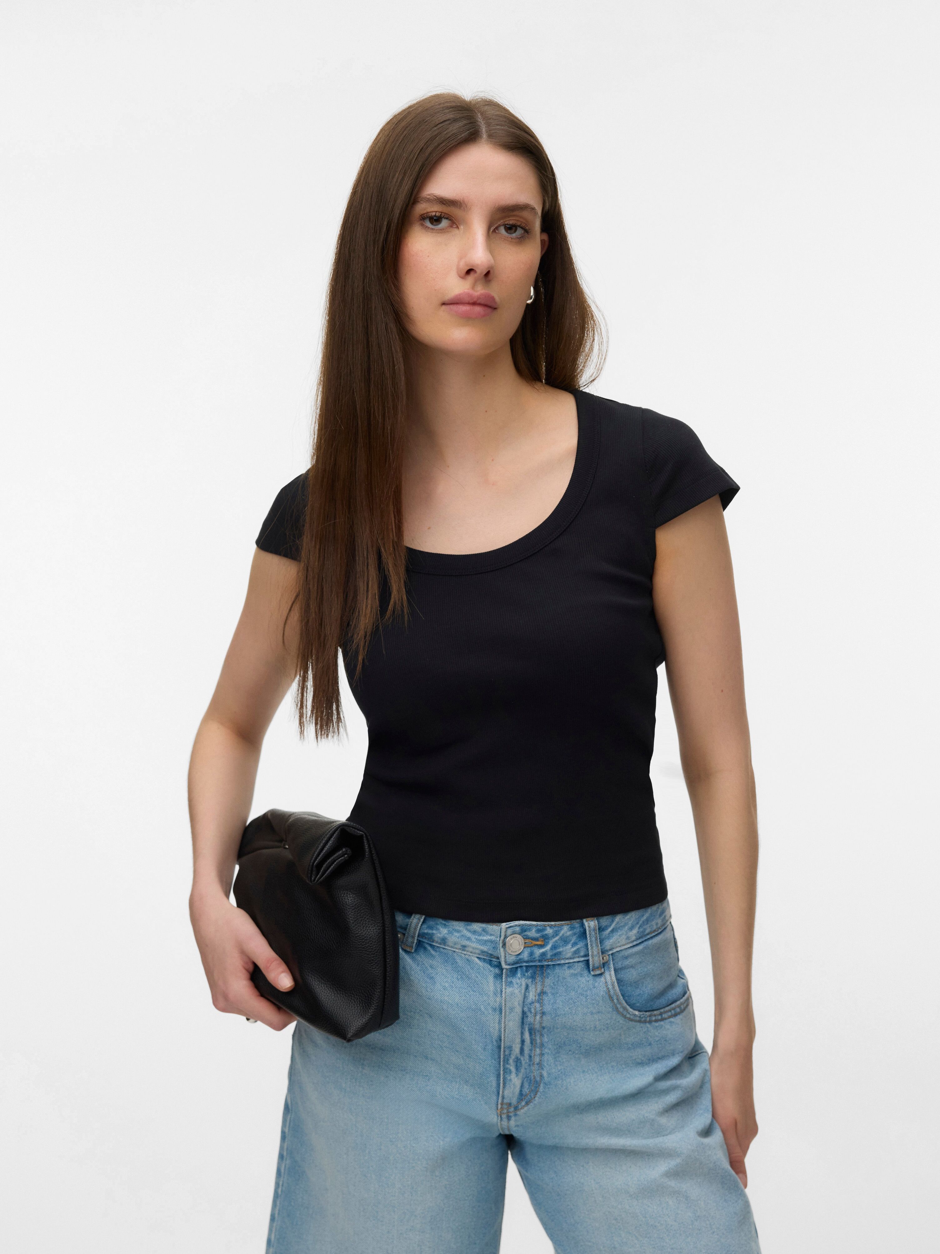 Kurzarmshirt VERO MODA "VMCHLOE CS SHORT U-NECK NOOS", Damen, Gr. L, schwarz, Jersey, Obermaterial: 95% Baumwolle, 5% Elasthan, unifarben, normal, tiefer Rundhals, Shirts Kurzarmshirt, Baumwollmischung schwarz L