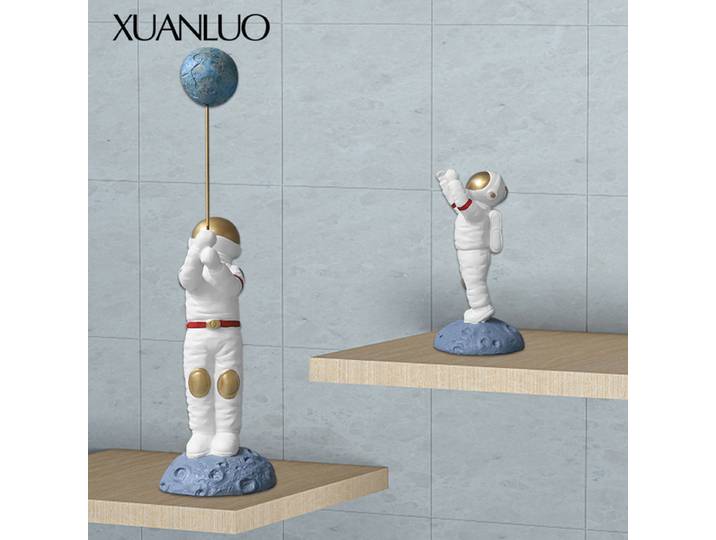 Figurine d'astronaute moderne pour maison, idée cadeau, artisanat en résine, ornement décoratif de bureau pour salon et maison
