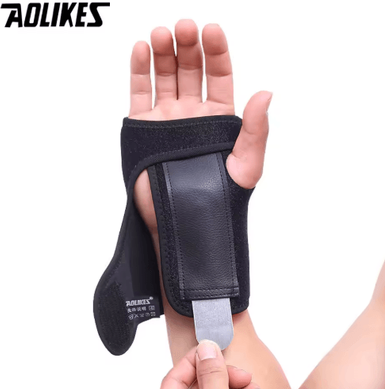 Inspire Picks AOLIKES Weight Lifting Wrist Straps Adjustable Wrist Support Wraps For Gym Training & Sports black right Hand