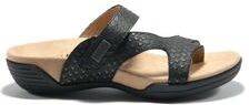Women's Darline Thong Sandal by Hälsa in Black (Size 11 M)