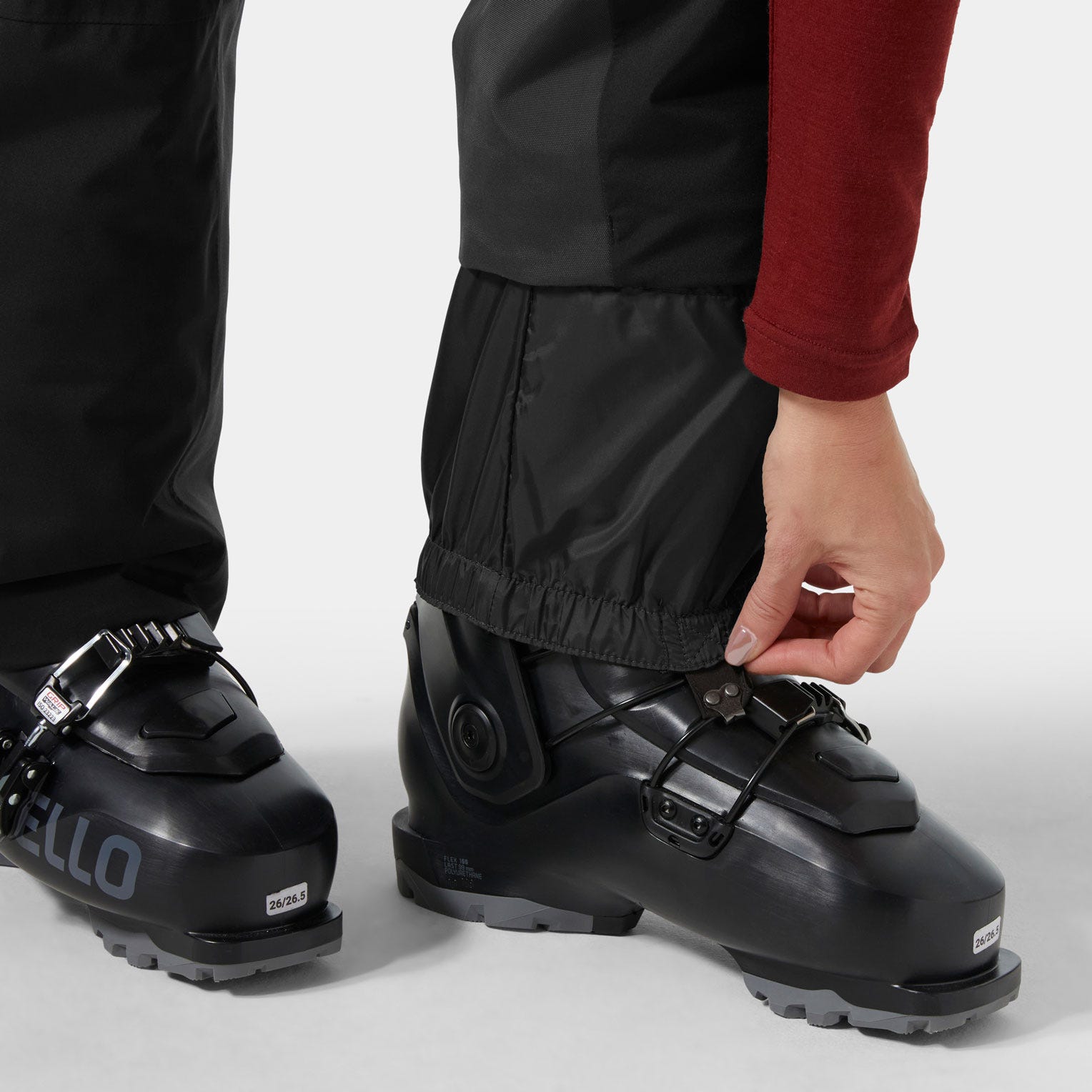 Helly Hansen Women's Switch Cargo Pants - Black/Ebony - XS
