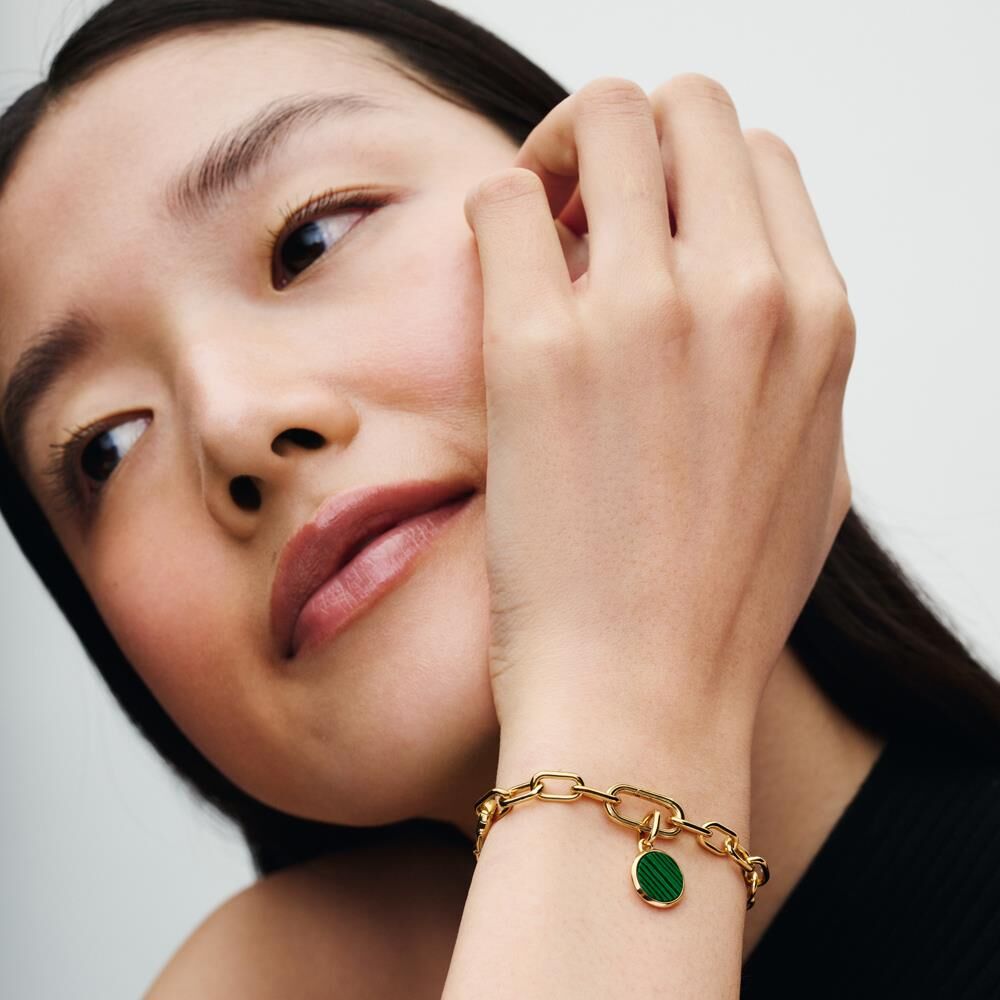PANDORA Medaillon-Charm ME, gold, Malachit (synth.), gravierbar gold