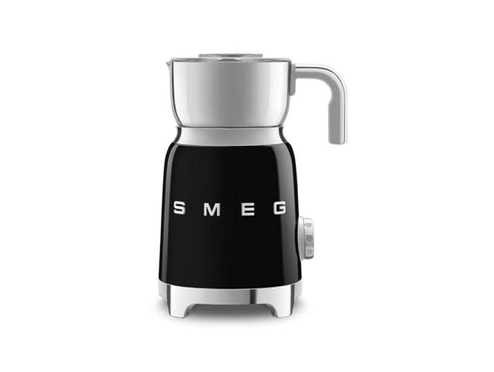 Smeg, Milchaufschäumer Multifunktion MFF11BLEU, mit Induktionssystem, 6 voreingestellte Programme, manuelle Funktion, abnehmbare Karaffe von 600 ml, Messkappe, integriertes Umschlag, 500W, Schwarz