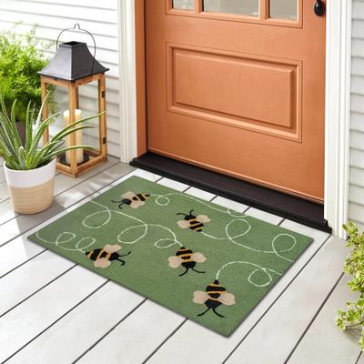 Liora Manne Lush Decor Frontporch Buzzy Bees Indoor/Outdoor Rug