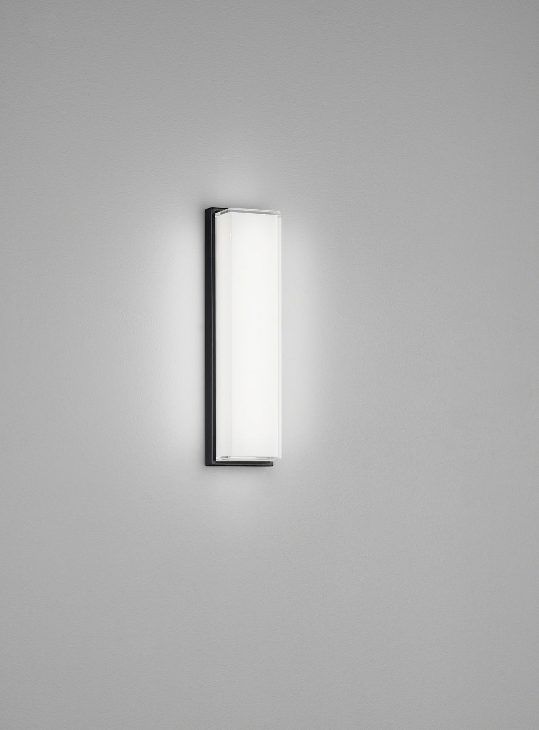 Helestra LED-Wand-/Deckenleuchte COSI 31cm schwarz 18/2005.22 4022671116572