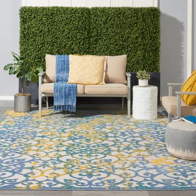 Nourison Aloha Transitional Scroll Indoor/Outdoor Damask Rug