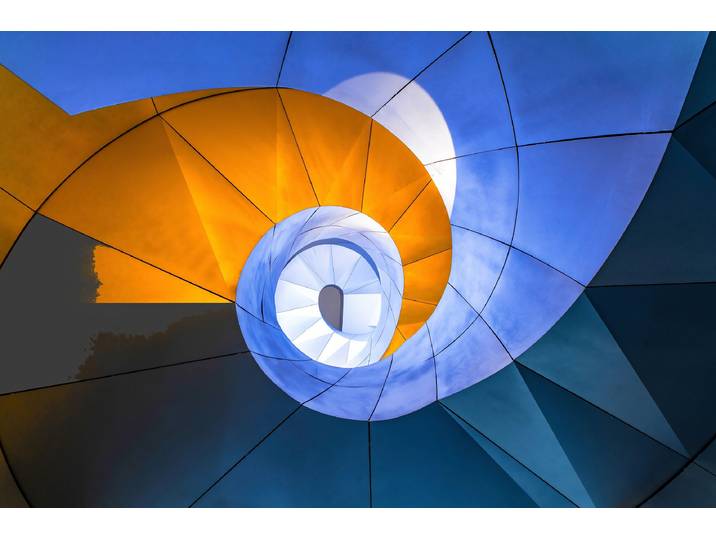 Fototapete PAPERMOON Photo-Art HUA ZHU, SCHNECKENSTREPPE , bunt, B:4,5m L:2,8m, Vlies, Tapeten, Fototapete
