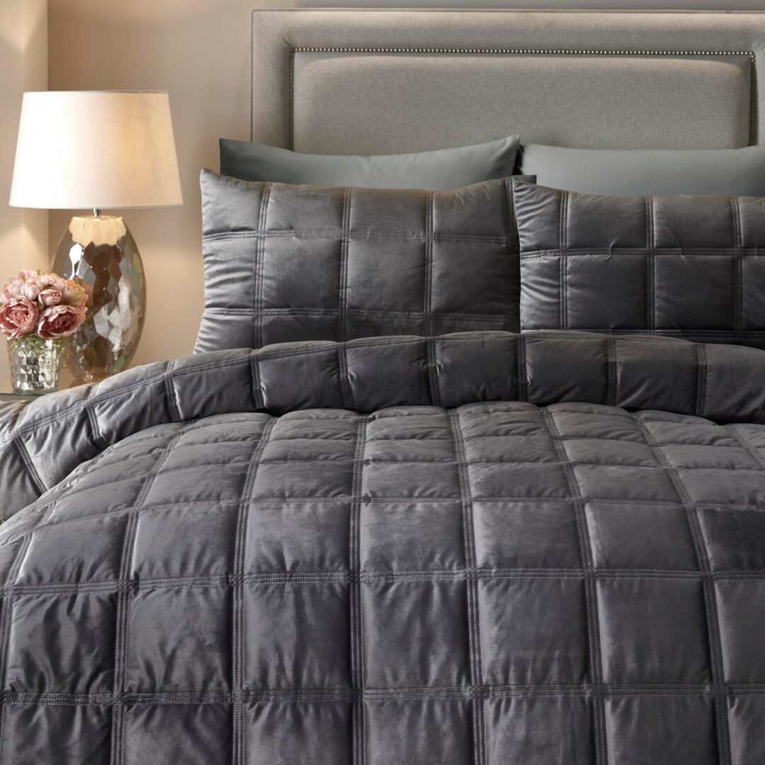 Soiree Brighton Square Velvet Geometric Shapes Duvet Cover Set with Pillowcases Included Slate Super King - 2 Standard Pillowcases