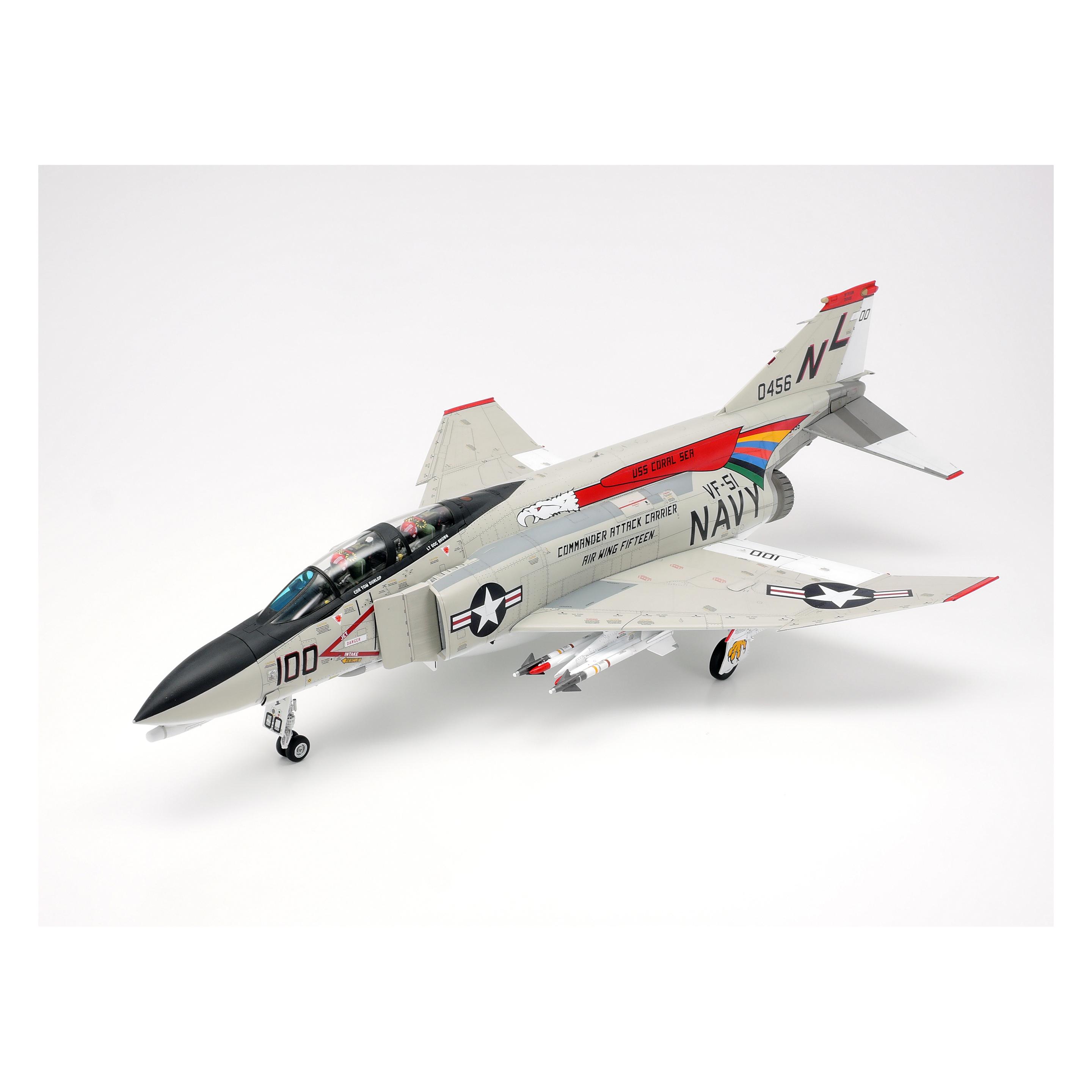 Tamiya Bausatz McDonnell Douglas F-4B Phantom II 1:48 (61121)