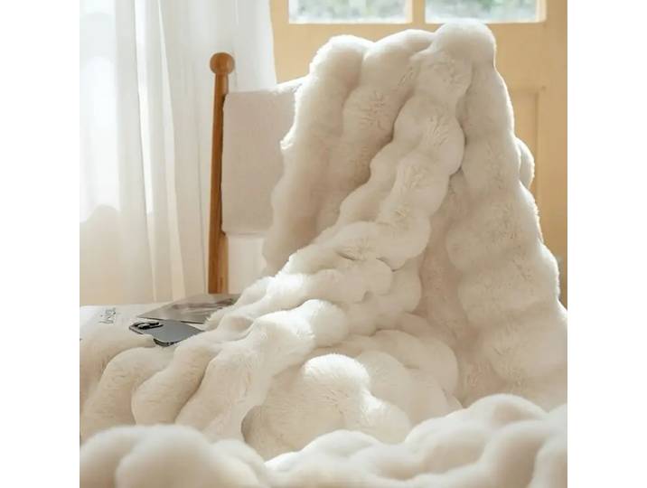 Couverture en peluche en poils de lapin, châle de bureau à poils longs, petite couverture, couverture de sieste d'hiver, couverture de canapé, couverture à jeter