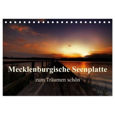 Mecklenburgische Seenplatte - zum Träumen schön (Tischkalender 2026 DIN A5 quer), CALVENDO Monatskalender