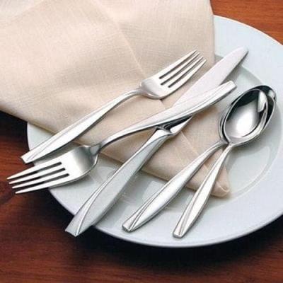 Oneida Camlynn Mirror 45 Piece Everyday Flatware Set, Service For 8