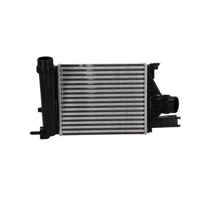 NISSENS Ladeluftkühler RENAULT 961633 144966757R Intercooler