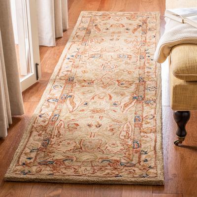 SAFAVIEH Handmade Anatolia Frieda Traditional Oriental Hand-spun Wool Rug
