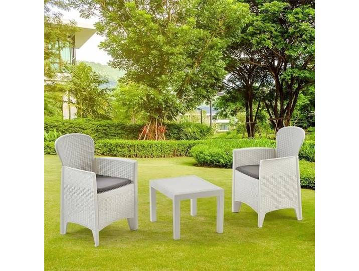 Dmora Salon intérieur et extérieur composé de : 2 fauteuils et 1 table basse avec coussins Made in Italy coloris blanc