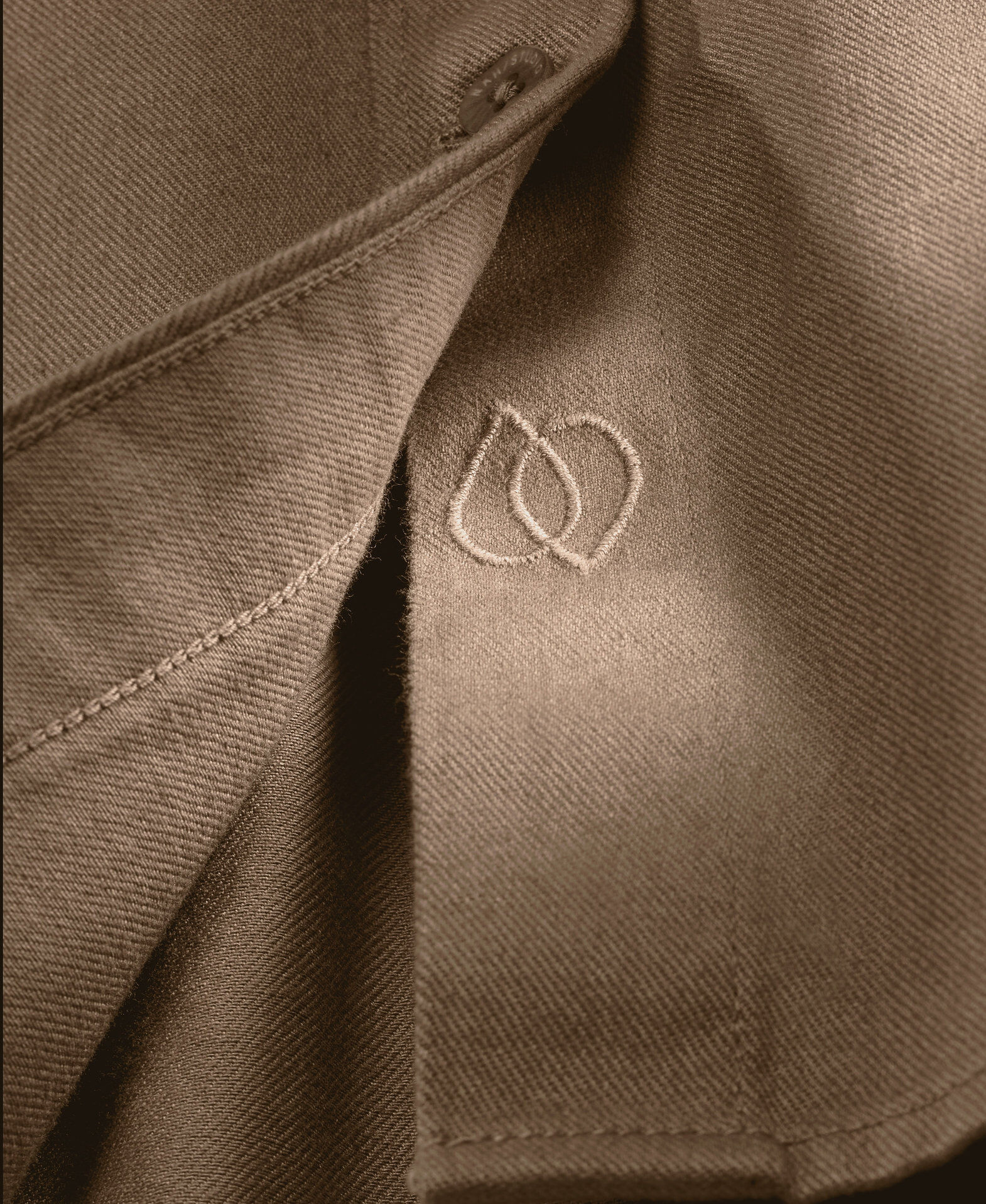Nah/Studio Hemdbluse - nachhaltige Baumwolle - Gr. 38 - braun