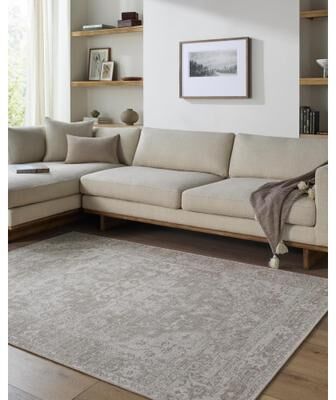 Livabliss Judie Traditional Area Rug