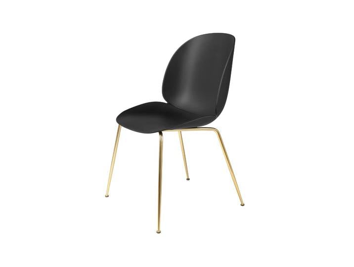 GUBI Chaise Beetle Noir, support en laiton