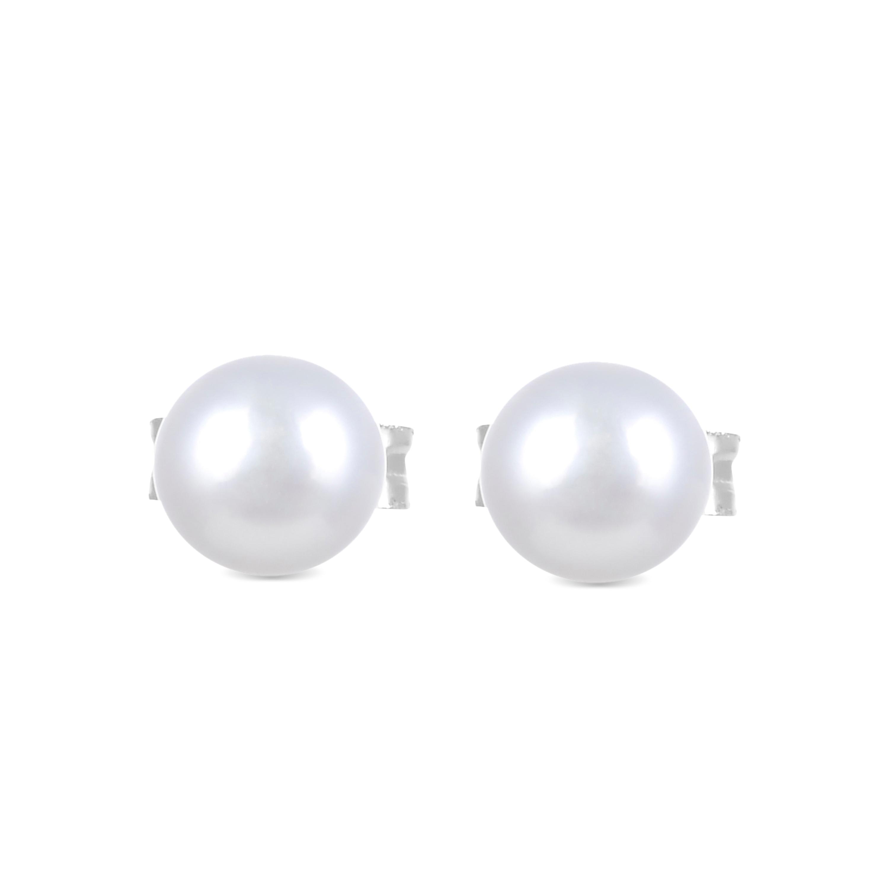 Luxenter oorbellen, basis 925 sterling zilver en witte parel met gerhodineerde afwerking