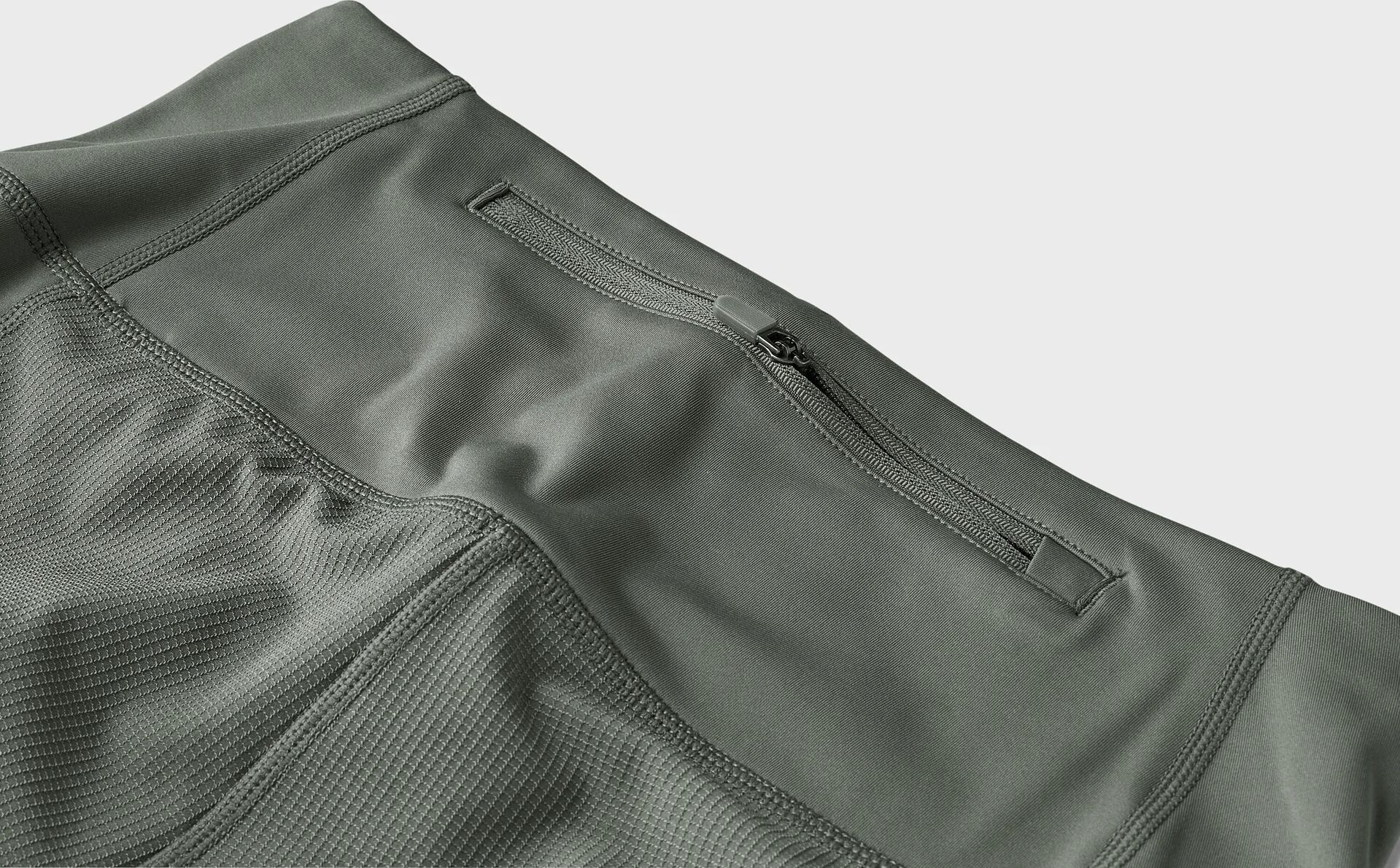 Tchibo - 3/4-Outdoor-Leggings - Damen - Gr. M - khaki