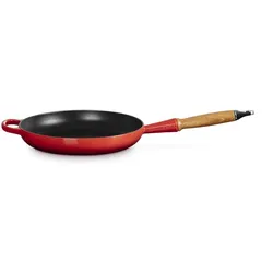 Le Creuset Bratpfanne mit Holzgriff 26 cm kirschrot